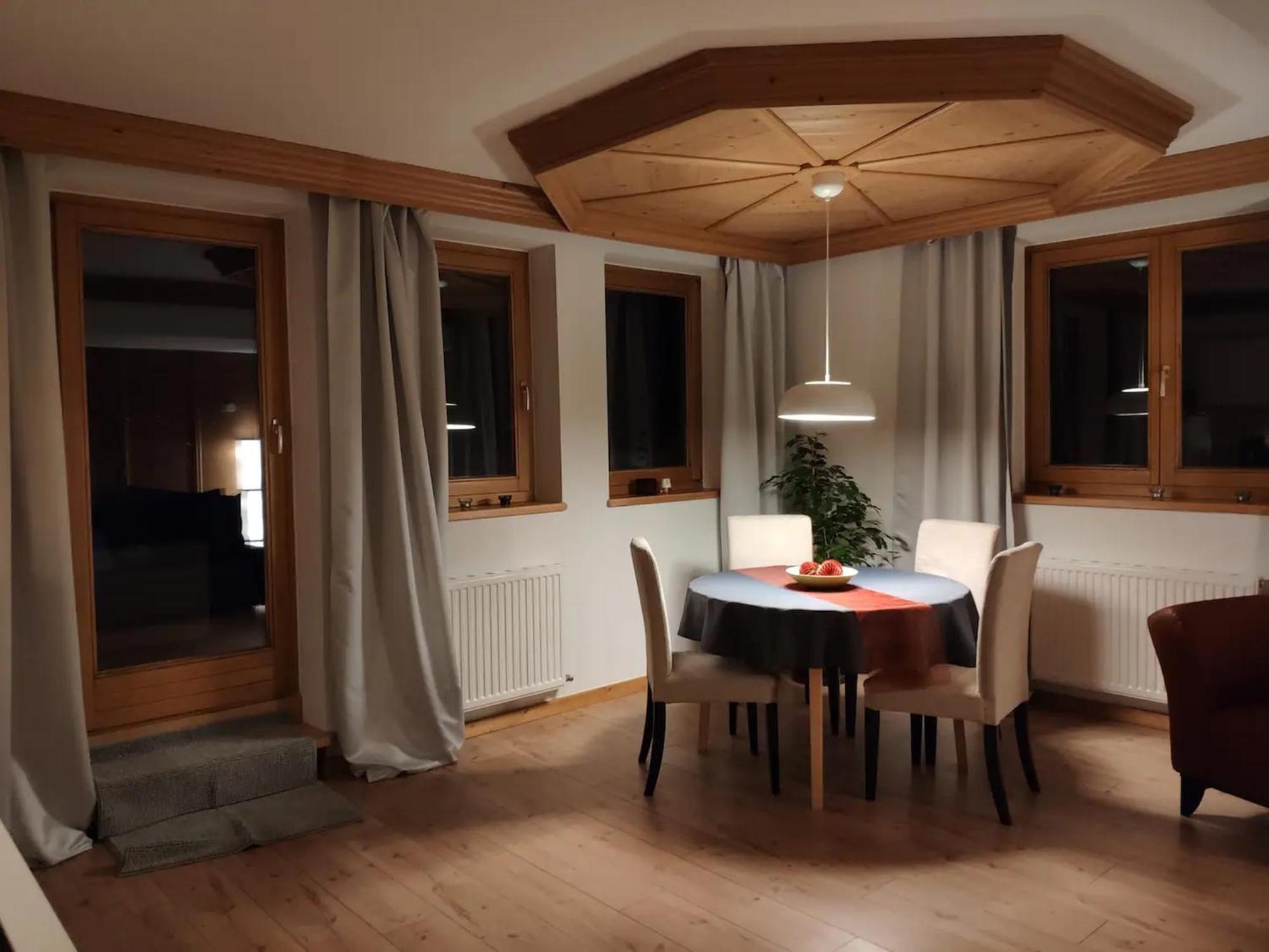 Alpendohle Apartments Innsbruck Zimmer foto